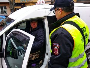 «Полювання» на порушників паркування офіційно відкрито