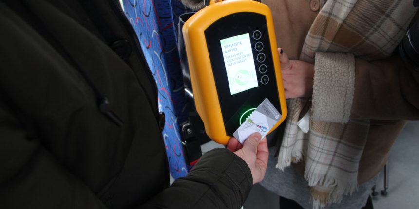 У вінницьких трамваях тепер можна оплачувати за проїзд електронним квитком