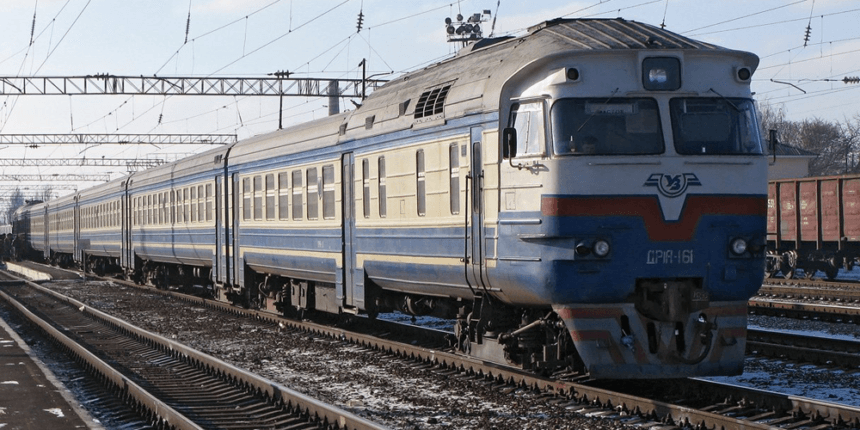 "Укрзалізниця" призначила додаткові поїзди, які курсуватимуть Вінниччиною