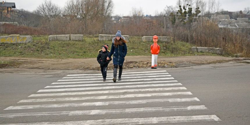 Вінницькі "пішоходні хлопчики" з'явились і в Жмеринці