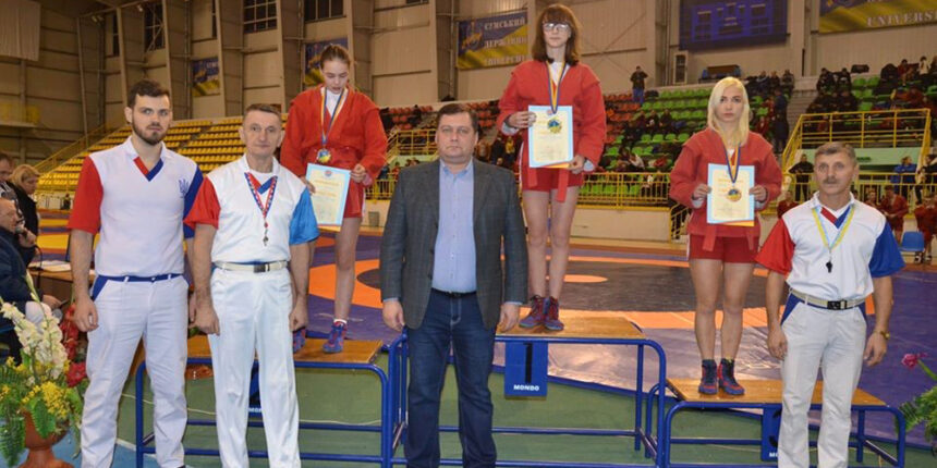 Наші самбісти привезли у Вінницю з Чемпіонату України срібло