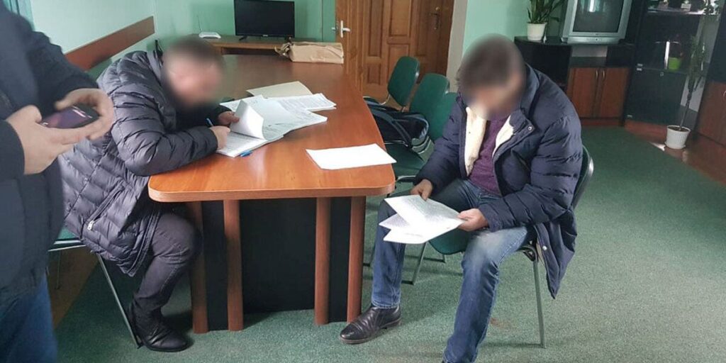Організовану злочинну групу, яка займалась незаконними оборудками, викрито на Вінниччині