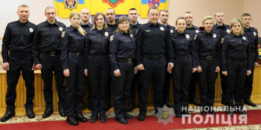На вірність українському народові у Вінниці присягнули 15 поліцейських