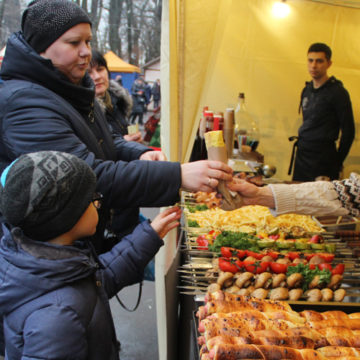 На вихідних вінничан і гостей міста запрошує «Vinnytsia Food Fest»