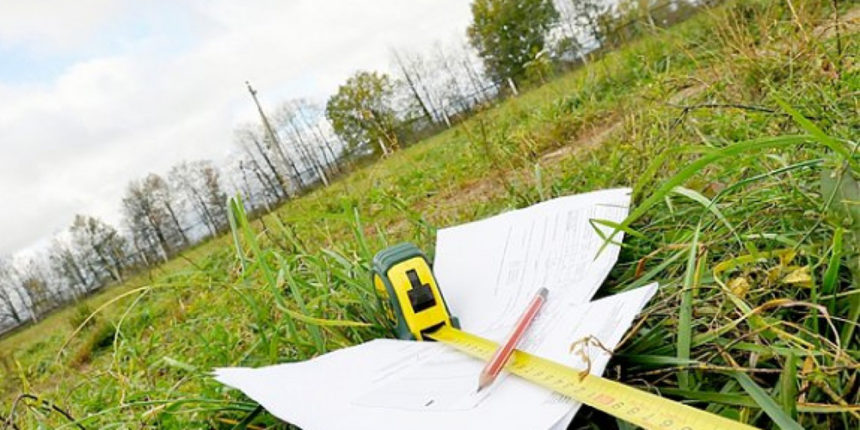 Дві ділянки у Тиврівському районі можуть перейти у комунальну власність