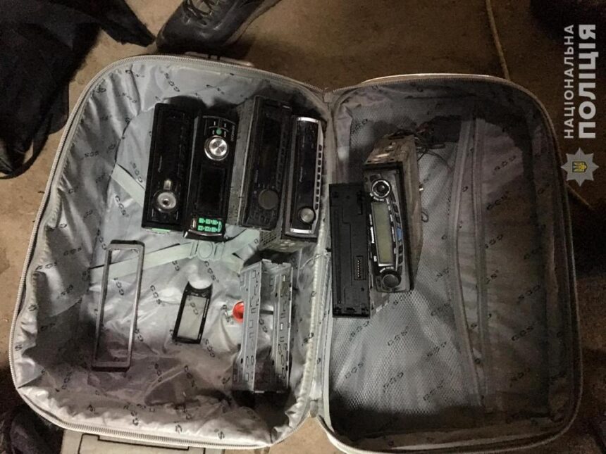 Підозрюваний у викраденні трьох автівок сидить під вартою