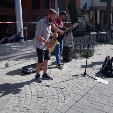 Мешканці Вінниці вимагають врегулювати виступи вуличних музикантів