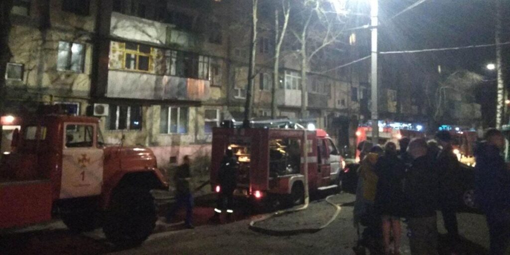 Під час пожежі у Вінниці врятовано троє людей, одна людина загинула