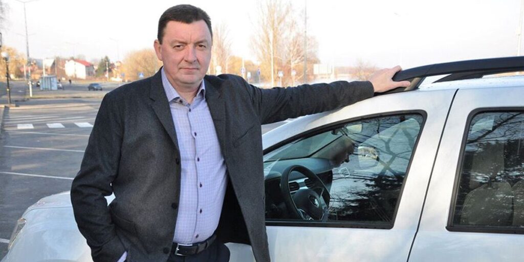 У Вінниці суддя-меломан інколи навіть рішення суду пише під музику Bon Jovi