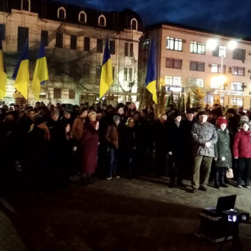 У Вінниці відбувся мітинг пам'яті за загиблими на Майдані