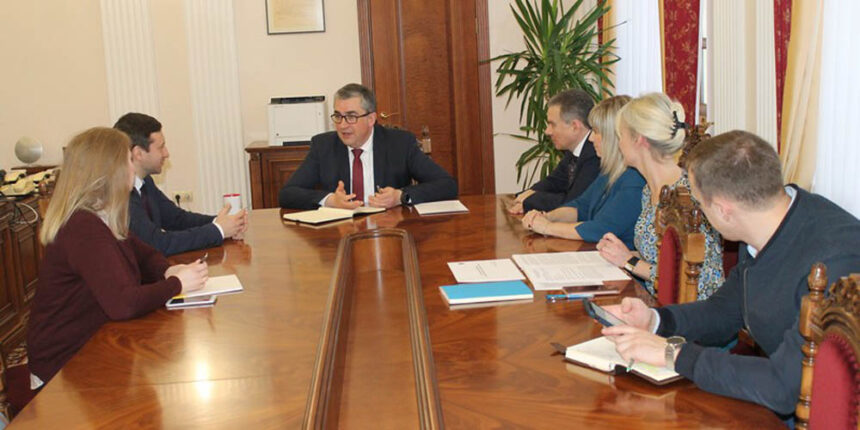 Переселенцям фахівцям у сільській медицині на Вінниччині будуть раді