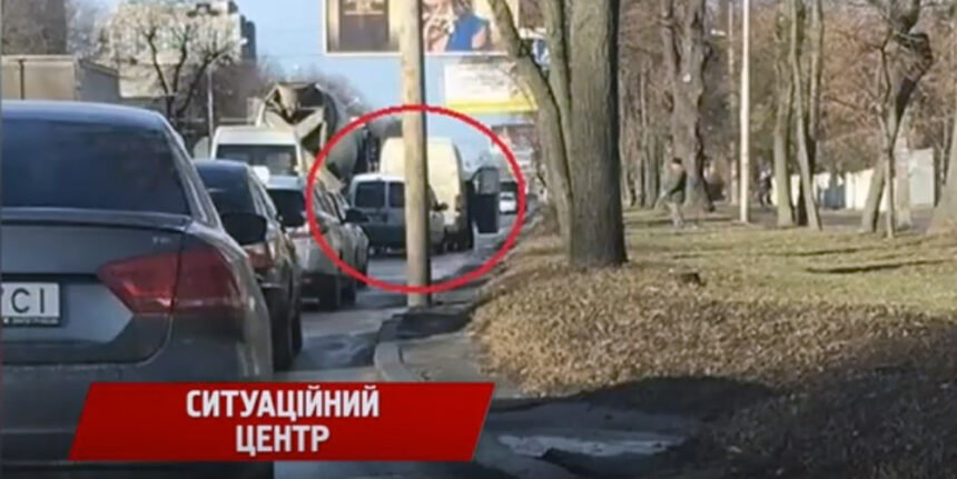 У Вінниці на Хмельницькому шосе Рено в'їхав у Мерседес