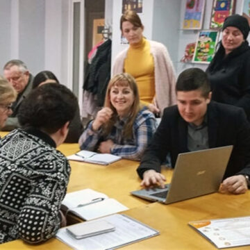 В Барських школах запровадять електронні журнали