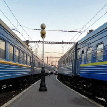 Укрзалізниця призначила додаткові поїзди, у т.ч. через Вінницю