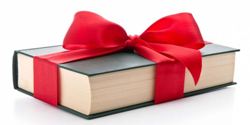Найкращий подарунок – це книга. Як вибрати підходящу книгу на подарунок
