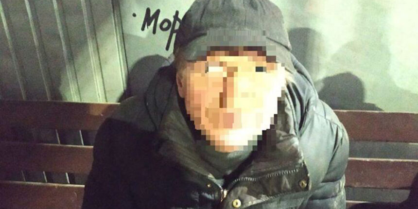 У Вінниці патрульні виявили крадія на залізниці