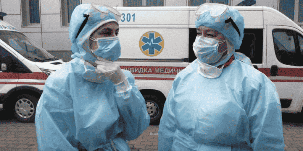 У Барській лікарні громадян просять допомогти пошити медичні халати