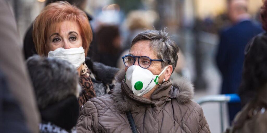 Вінничанка просить відпустити у карантин всіх, хто старше 50 років