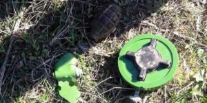 У Вінницькому районі оперативники виявили схрон з боєприпасами
