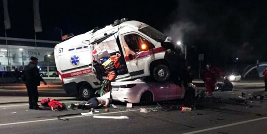 У Вінниці в ДТП потрапило авто "швидкої допомоги" - п'ять постраждалих