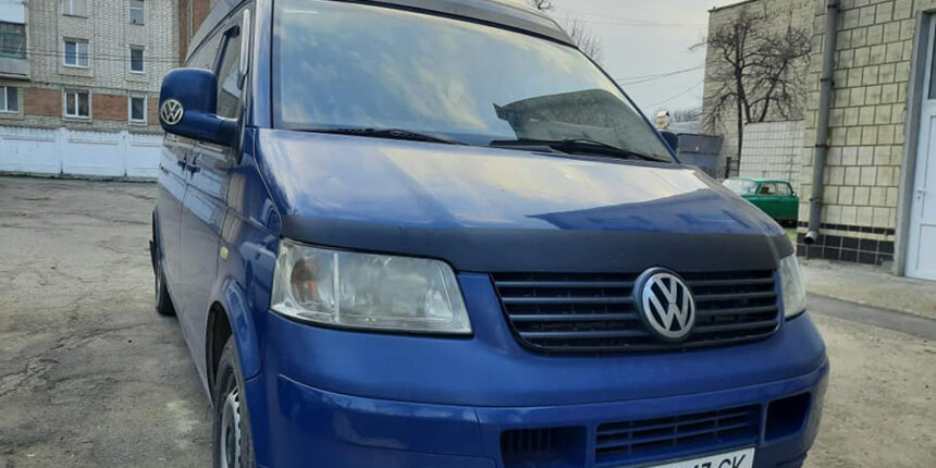 Могилів-Подільським медикам передали службовий Volkswagen Transporter