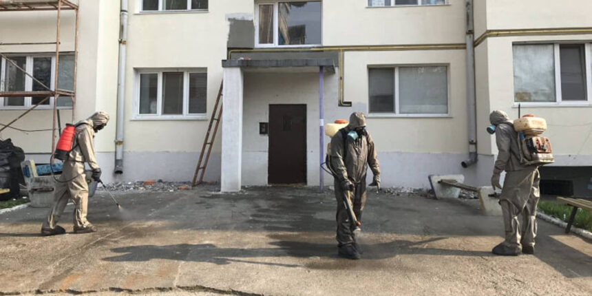 Будинки дезінфікують у Літинському, Бершадському, Чернівецькому районах та Ладижині