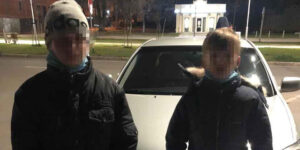 Протягом години поліцейські у Вінниці розшукали двох зниклих малолітніх дітей