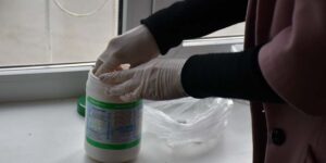 У Вінниці головам ОСББ та управлячим компаніям безкоштовно роздають дизінфектанти