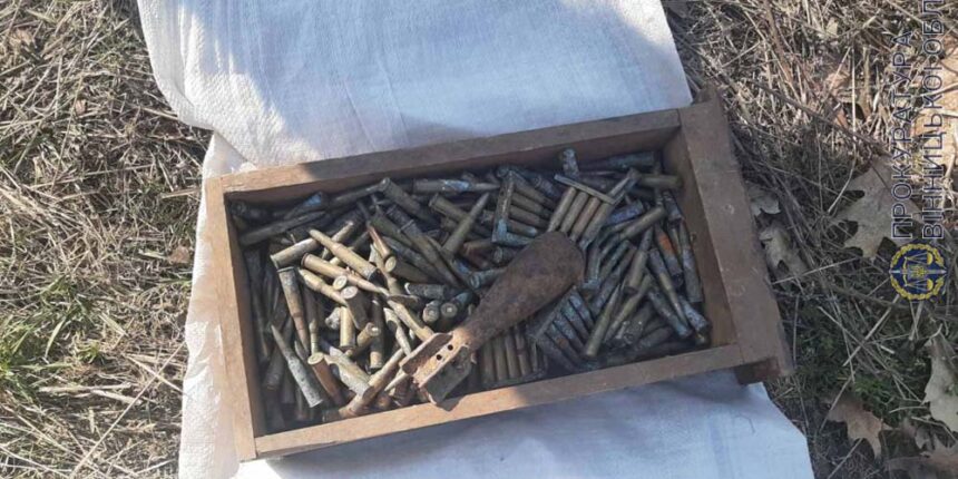 На Вінниччині затримано чоловіка, який торгував боєприпасами