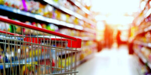 Вінничани занепокоєні зростанням цін в продуктових магазинах