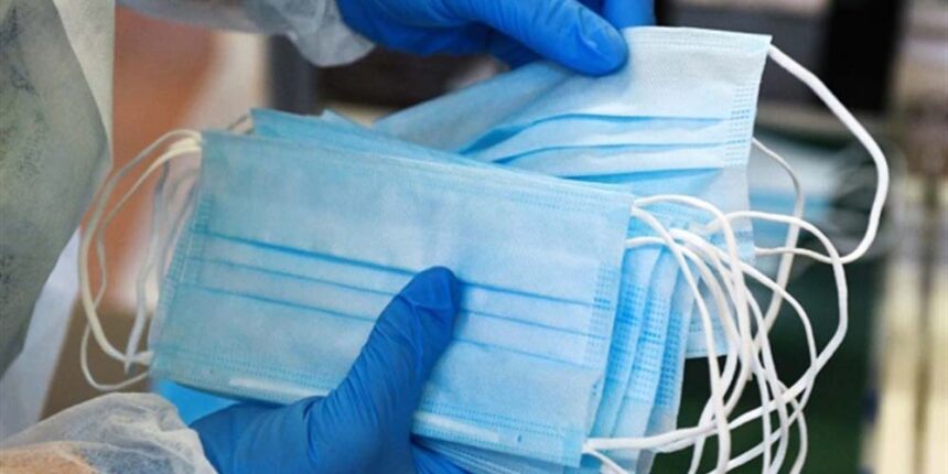 Гайсинську лікарню забезпечили засобами індивідуального захисту медиків