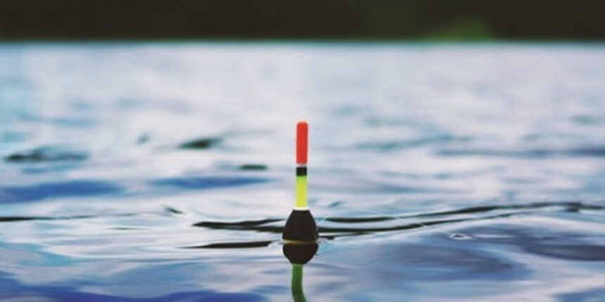 На Вінниччині рятувальники дістали з дна водоймі загиблого рибалку