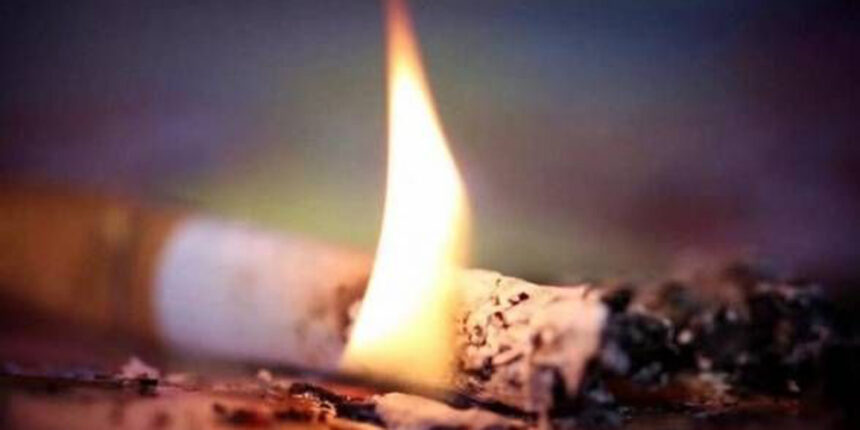 У Вінниці господар мало не спалив хату через необережне куріння.