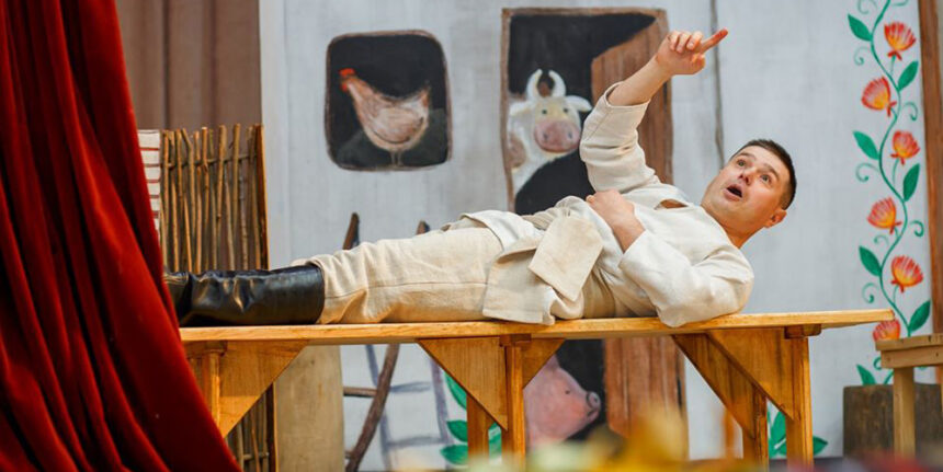 Барський МХАТ отримає пів мільйона на нову театральну постановку