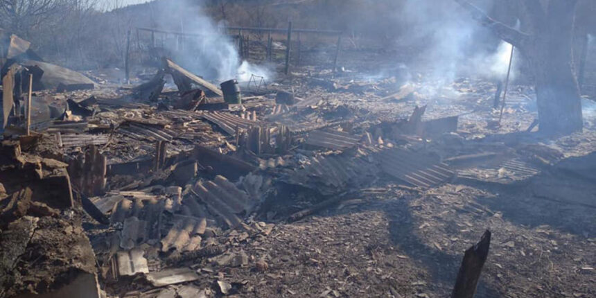 У Могилів-Подільському районі палили траву, а згоріли будівлі