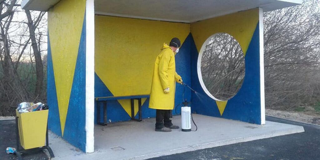Вінницький облавтодор вже тричі дезінфікував усі автопавільйони області