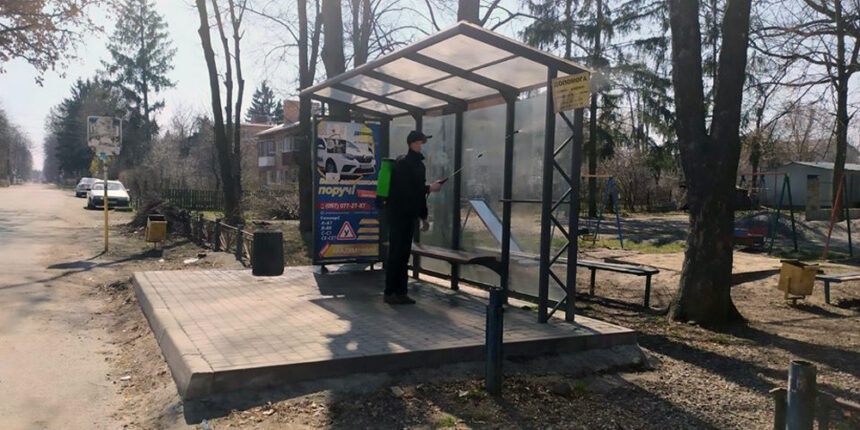 У селах Вінницького району дезінфікують навіть кладовища