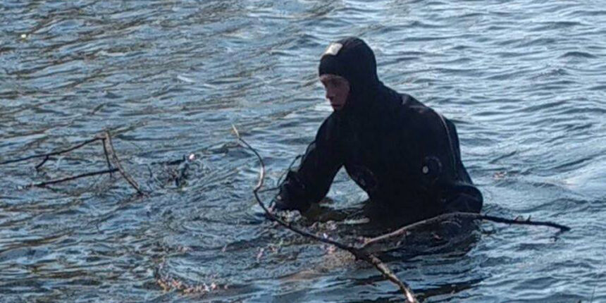 У Козятині водолази вилучили з місцевої водойми 22-річного хлопця