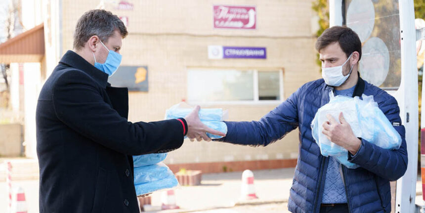 На Вінниччині 14 районних лікарень отримали засоби захисту