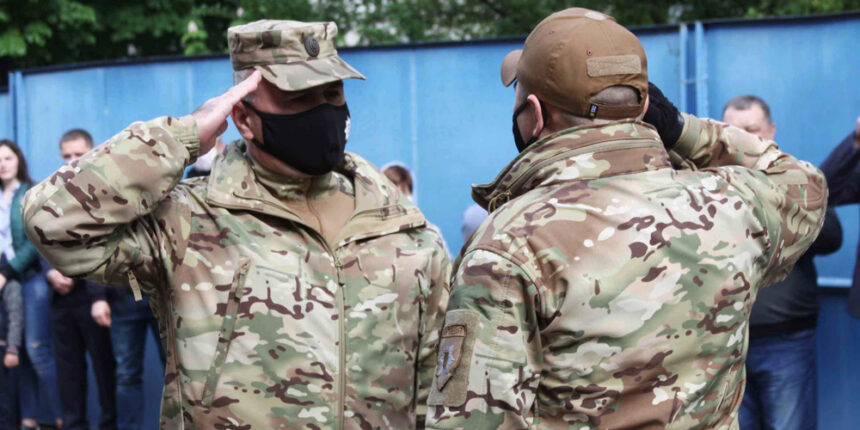 Вінницький АТОвець викликав боксера Усика на бій “за законами війни та вулиці”