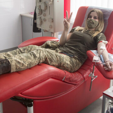 Військовослужбовці Вінницького гарнізону поповнили місцевий банк крові