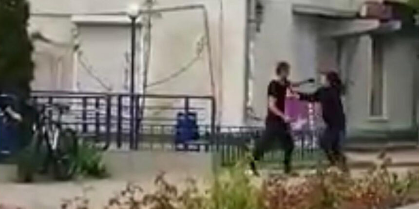 У Вінниці брат з сестрою побилися так, що аж поліція втрутилась