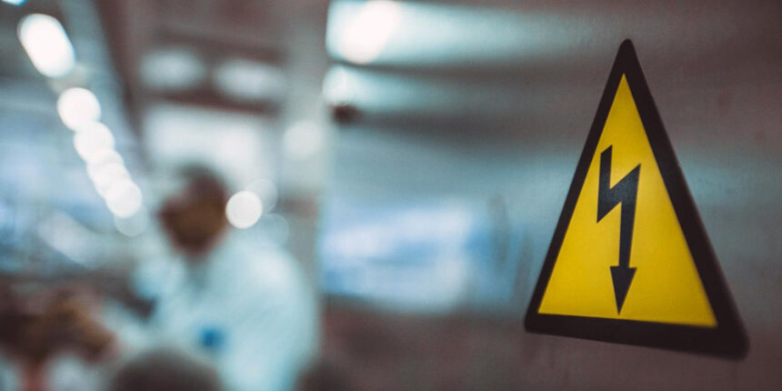 У Жмеринському районі вісімнадцятирічний юнак загинув від ураження струмом