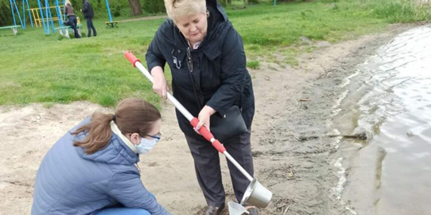 У Вінниці дійснено відбір проб поверхневих вод річки Південний Буг