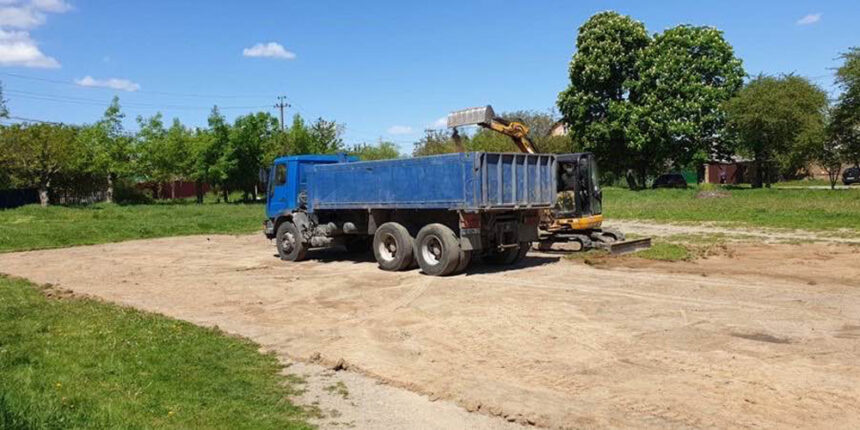 У Вінниці почали будівництво нового спортмайданчика на вул.Шкільній