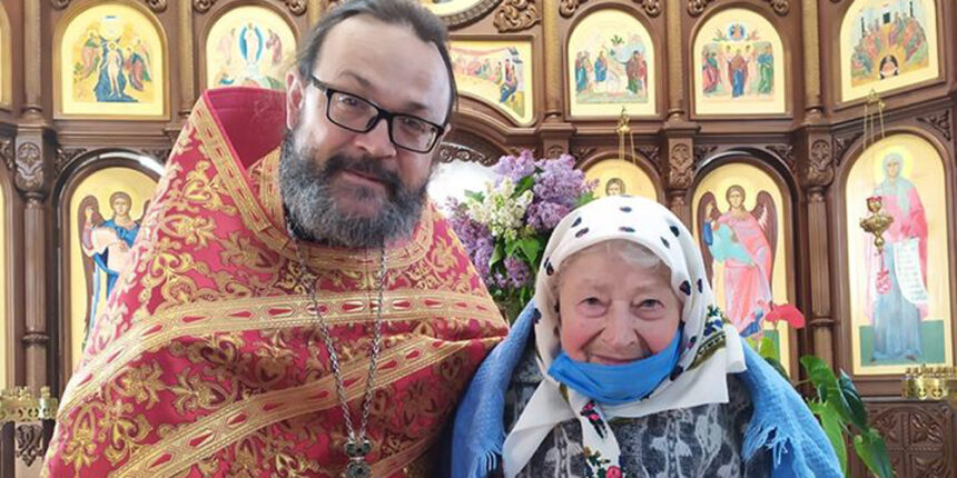 Жмеринська бабуся, в якої підозрювали коронавірус, вже знову ходить до церкви