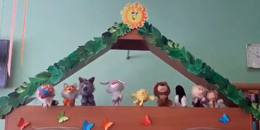 Вінницькі бібліотекарі наділили казкового Колобка силою супер-героя