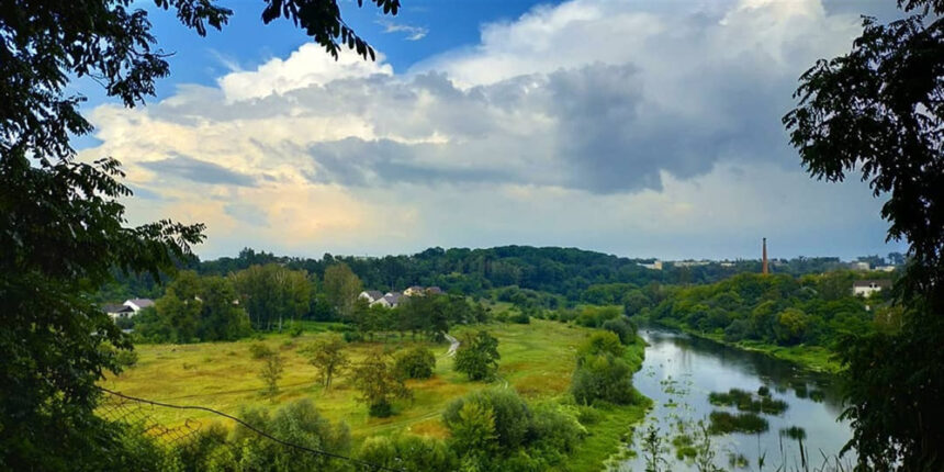 На Вінниччині порушник приватизував землю із річкою в обхід сільради