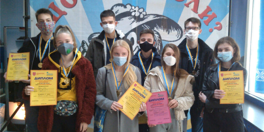 У Вінниці визначили переможців чемпіонату міста з гри «Що? Де? Коли?» серед школярів