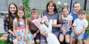 Матерів-героїнь Вінниці які отримали державні нагороди привітав міський голова